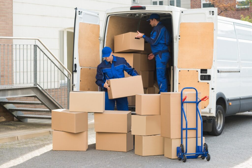 Local movers services in UAE providing professional and affordable relocation